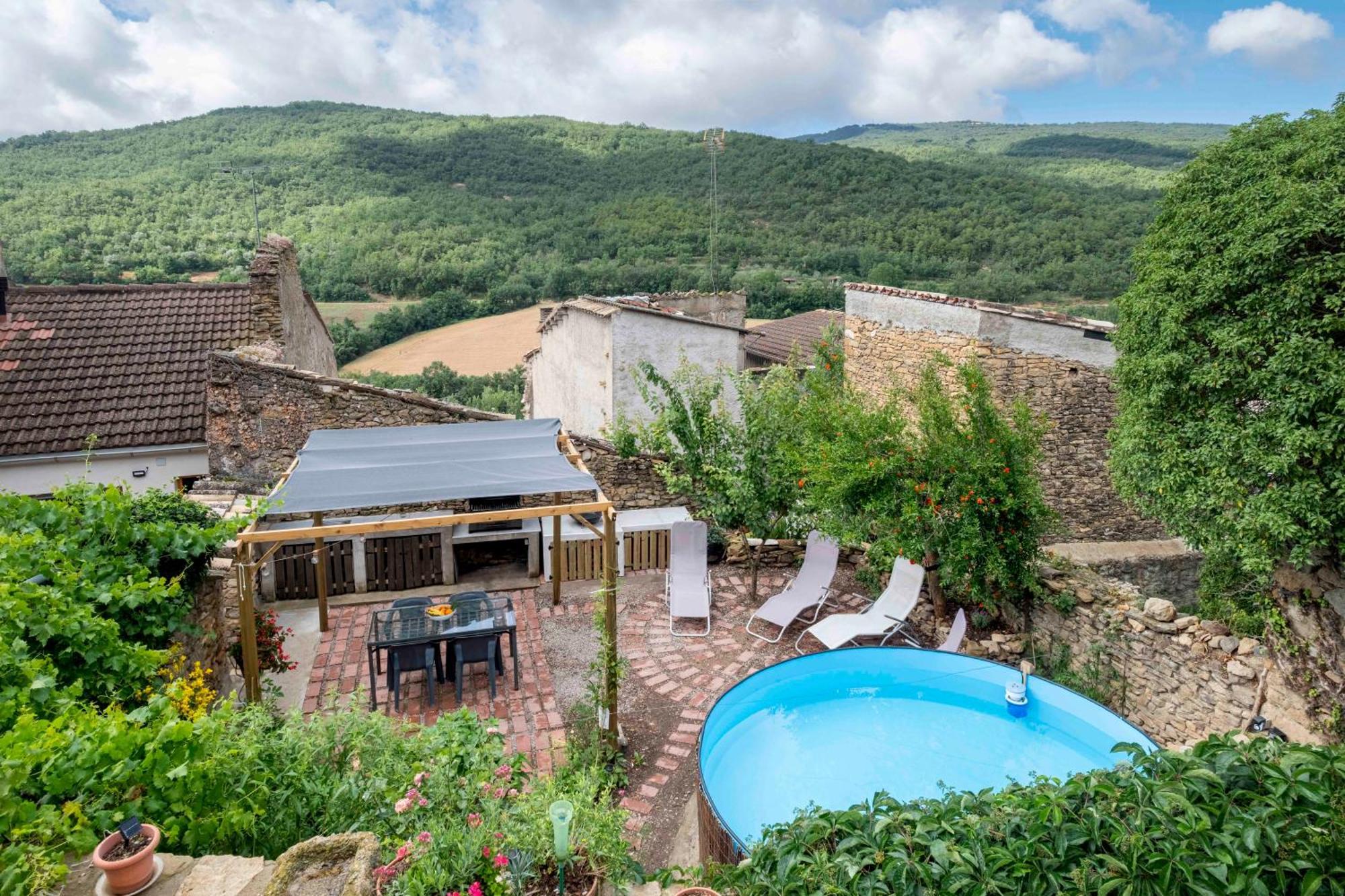 Hébergement de vacances Casa Acollidora I Familiar Amb Jardi I Barbacoa *
